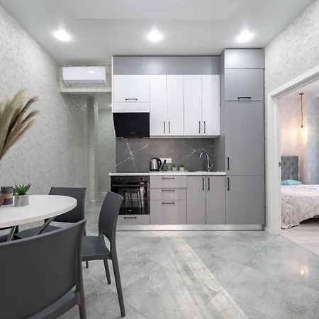 Apartment 2-к 5хв до моря та аркадії, жк Gagarin Plaza Fainorent 5012