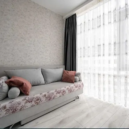 Apartment 2-к 5хв до моря та аркадії, жк Gagarin Plaza Fainorent 5012 *