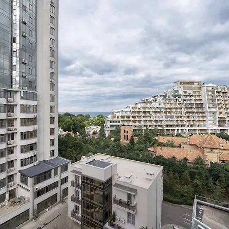 2-к 5хв до моря та аркадії, жк Gagarin Plaza Fainorent 5012